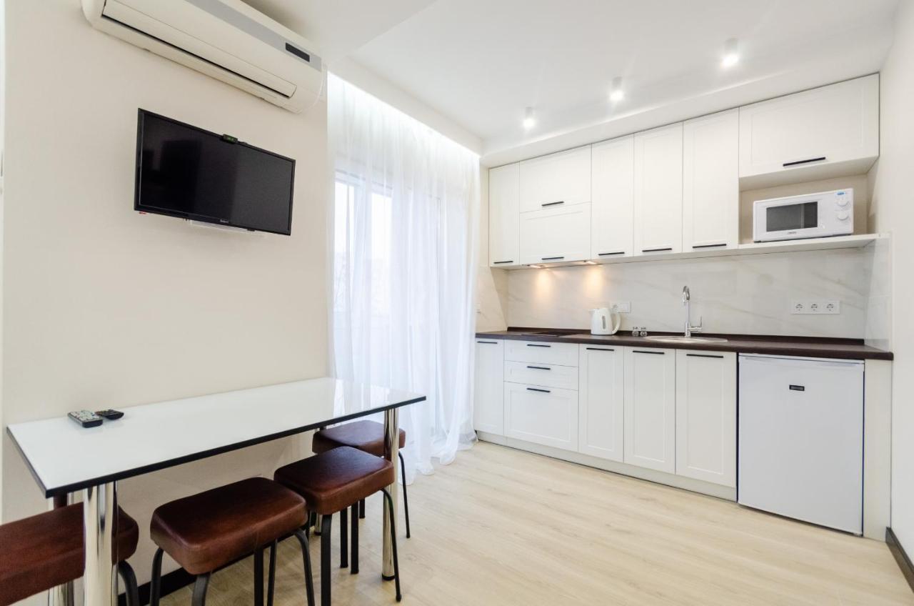 Artal Apartment On Obolonsky Avenue 31 Киев Екстериор снимка